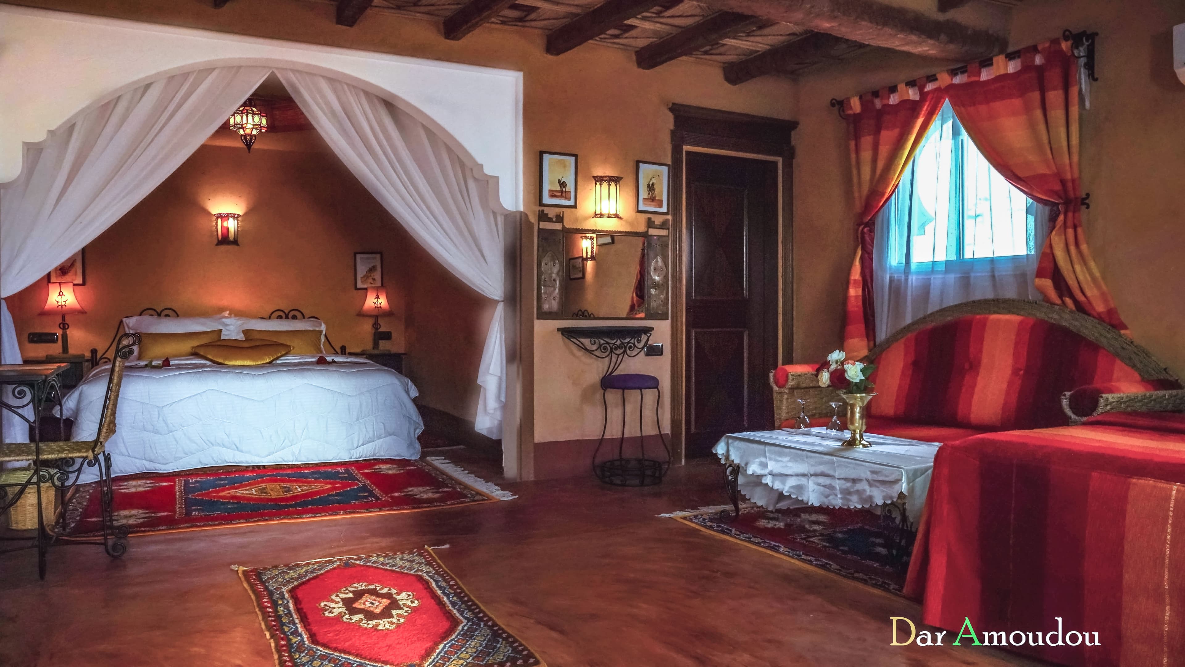 Suite Talmasla — vue depuis le balcon
